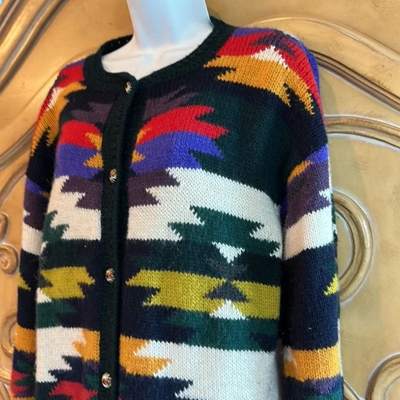 Caamano Peruvian cardigan